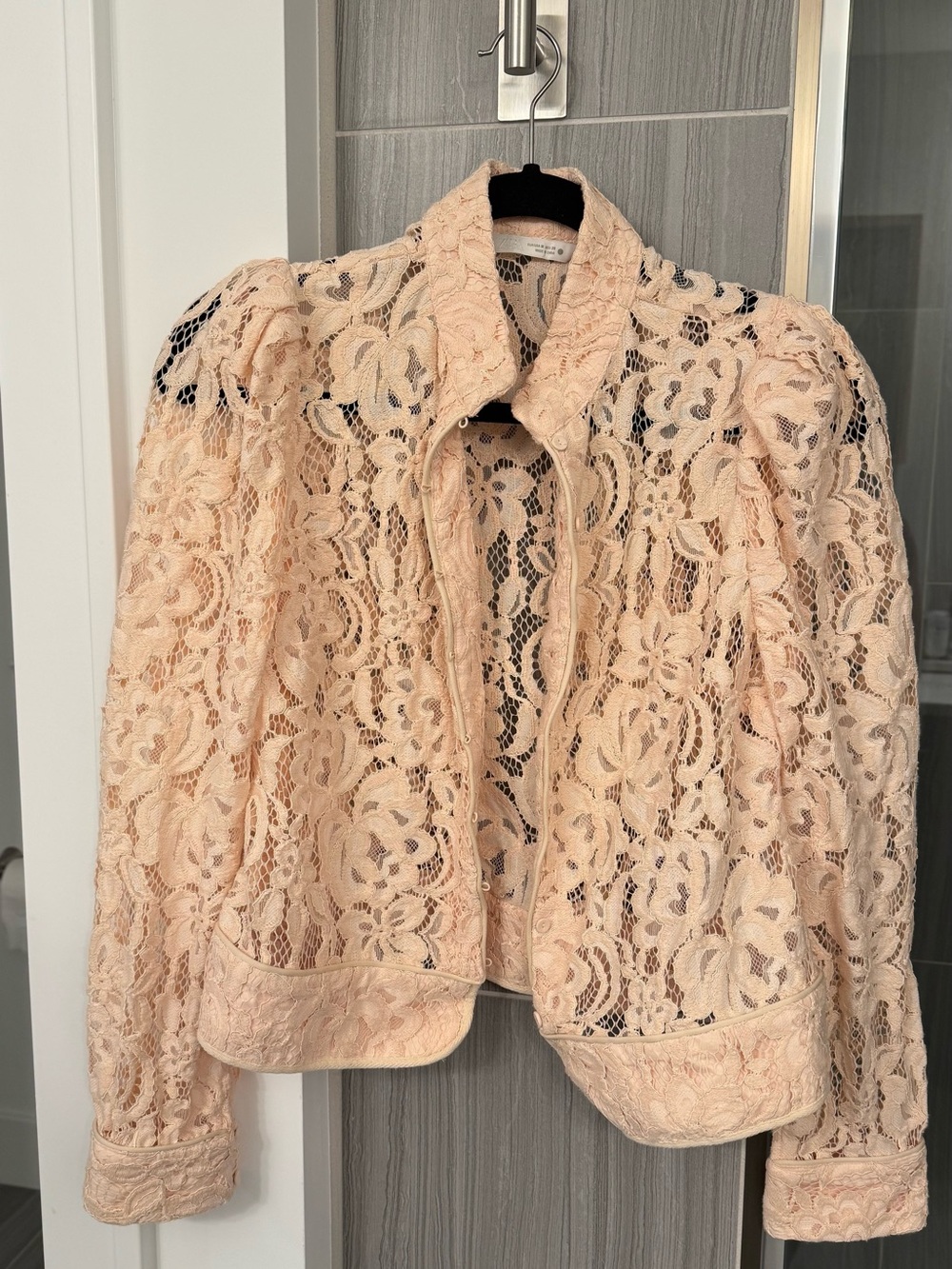 Zara Beige/Cream Lace Jacket with Puff Shoulders